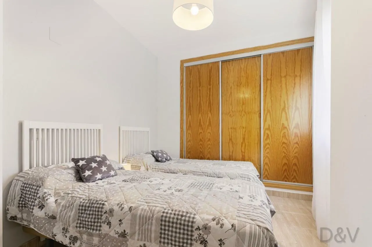 Ollerias D&V Nice Apartments مالقة